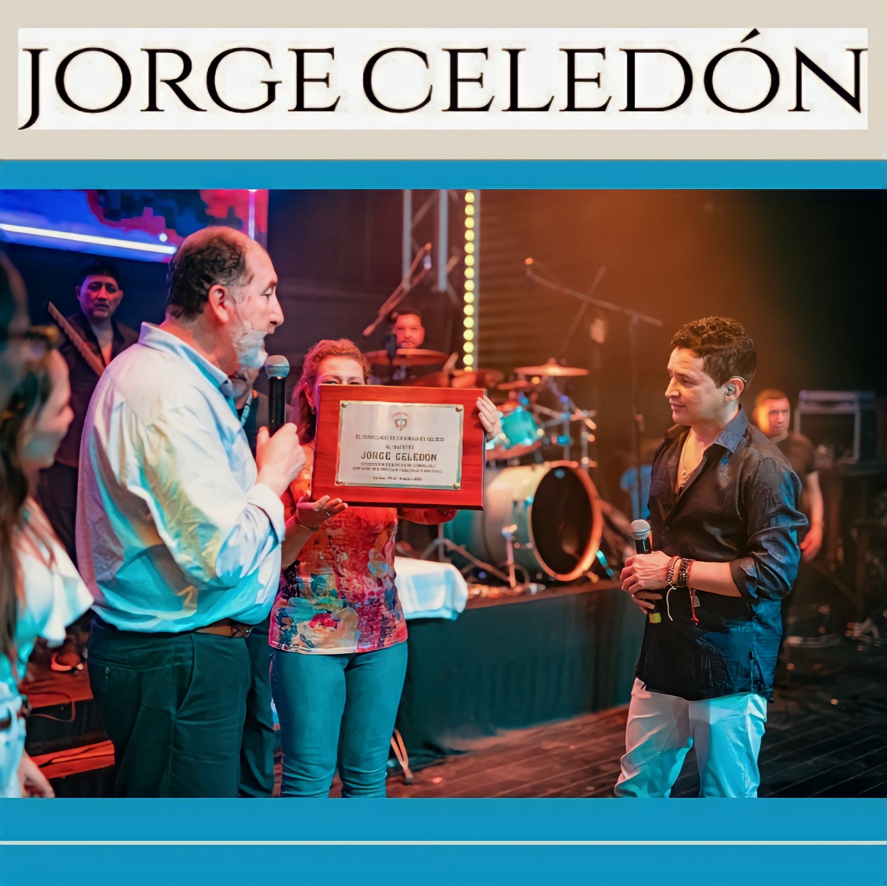 Jorge Celedón condecorado en Perú,donde llenó sus conciertos en Iquitos y Lima