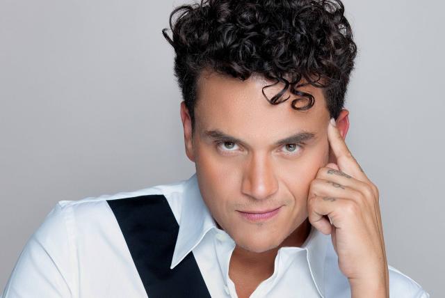 SILVESTRE DANGOND SE LLEVA EL GALARDÓN COMO ARTISTA REVELACIÓN ENLOS PREMIOS INDIA CATALINA