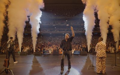 CARLOS VIVES ARRANCA SU “TOUR DE LOS 30” EN LOS ESTADOS UNIDOS HACIENDO SOLD OUT EN EL ICÓNICO RADIO CITY MUSIC HALL