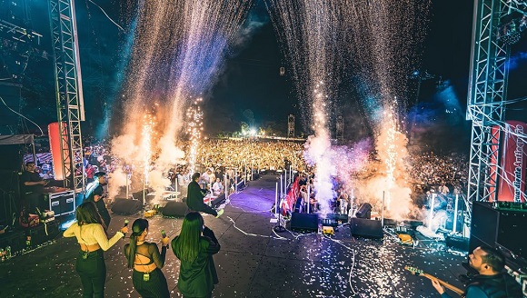 Jorge Celedón, el vallenato triunfante en la Feria de las Flores de Medellín…